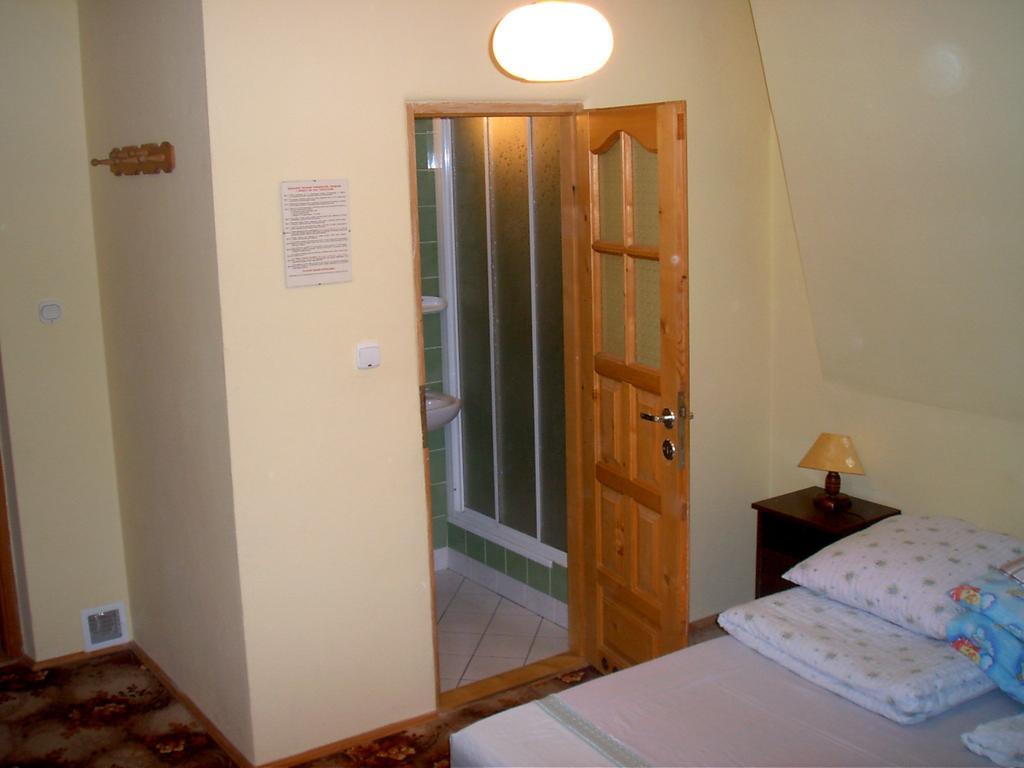 Pokoje Goscinne Pod Grapa Zakopane Room photo